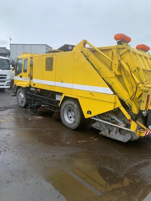 いすゞ HF95H 道路清掃車 リヤダンプ 後方